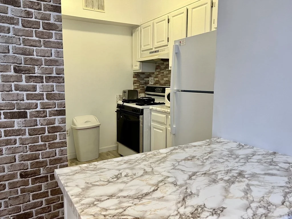 2 bed, 1 bath apartment for rent at 47 Lopez St Unit 5, Cambridgeport — photo 6 of 16