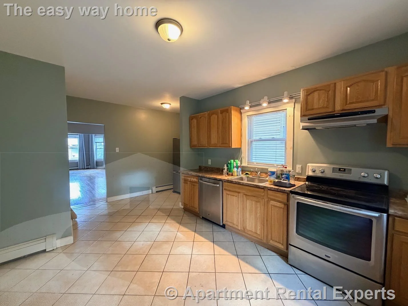 1 bed, 1 bath apartment for rent at 47 Main St Unit 1, Autumn Hill