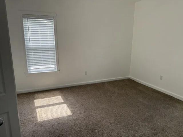 2 bed, 1 bath apartment for rent at 47 Malvey St Unit 2, Fall River — photo 5 of 8