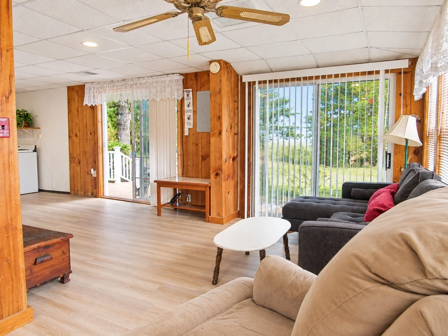 2 bed, 1 bath apartment for rent at 47 Marine Ave, West Wareham — photo 4 of 16