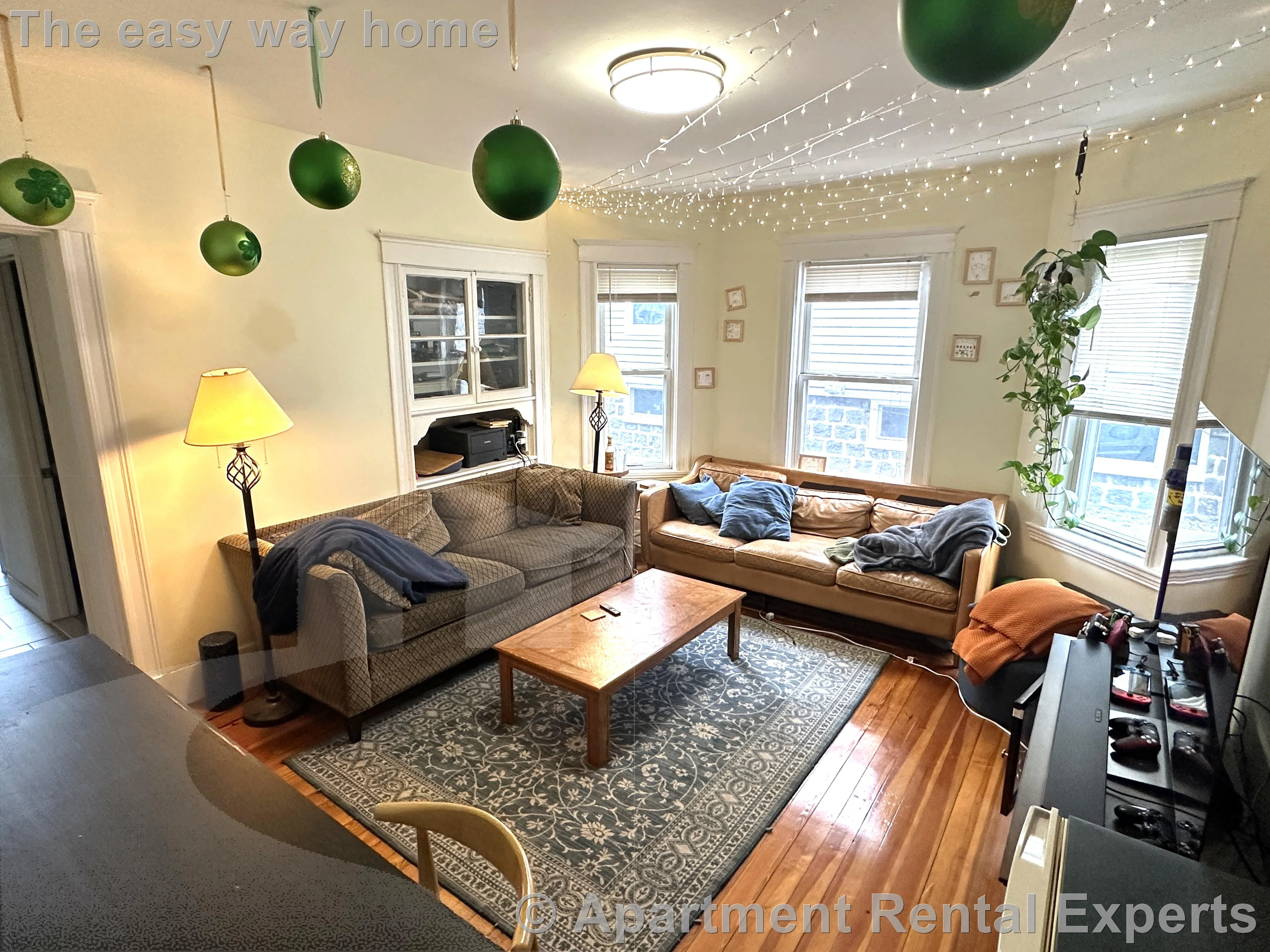 4 bed, 2 bath apartment for rent at 47 Mason St Unit 1, Davis Square — photo 1 of 9
