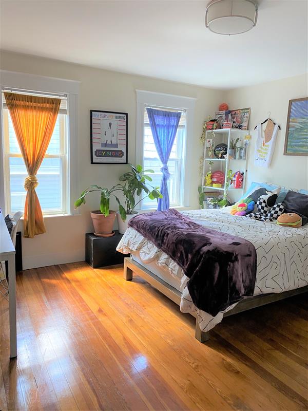 5 bed, 2 bath apartment for rent at 47 Mason St Unit 2, Tufts — photo 9 of 15