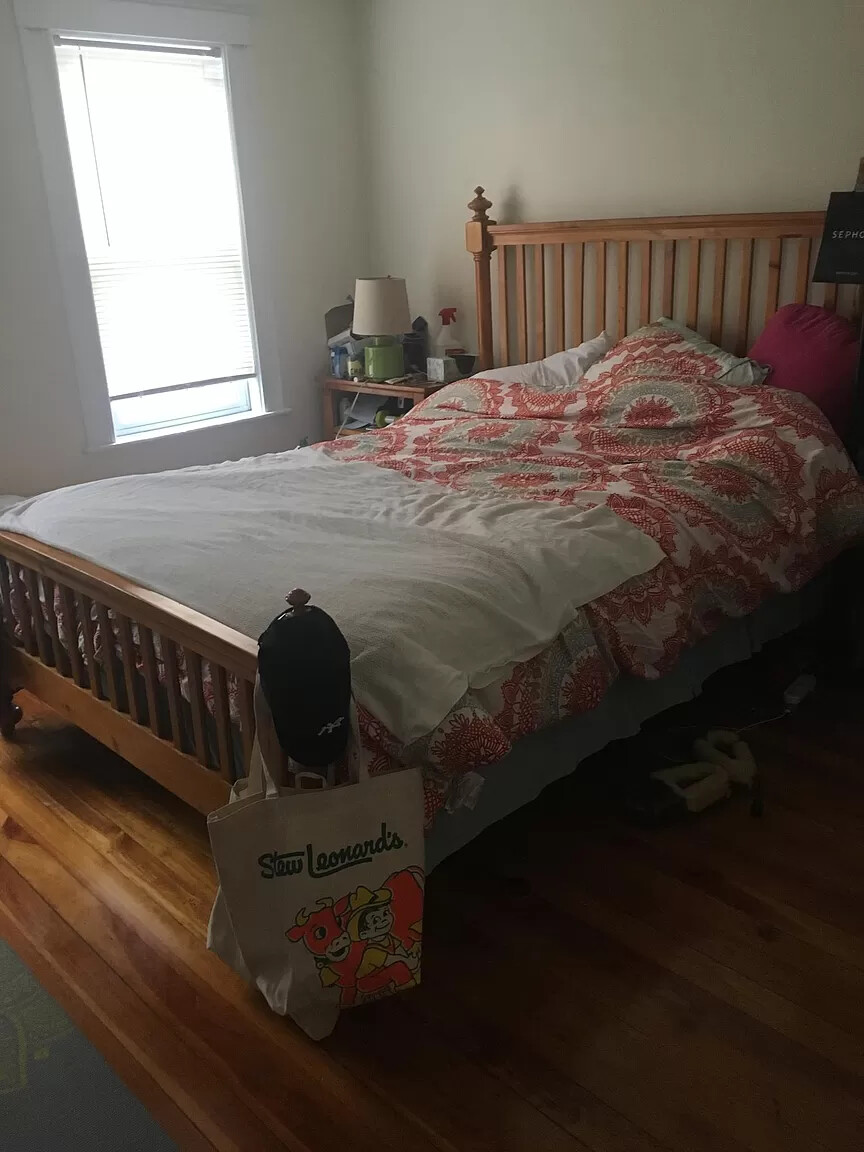 5 bed, 2 bath apartment for rent at 47 Mason St Unit 2a, Tufts — photo 8 of 26