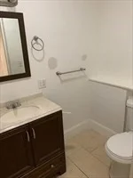 4 bed, 1 bath apartment for rent at 47 Maverick Unit 3R, Chelsea — photo 3 of 7