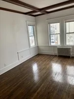 4 bed, 1 bath apartment for rent at 47 Maverick Unit 3R, Chelsea — photo 4 of 7