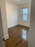 4 bed, 1 bath apartment for rent at 47 Maverick Unit 3R, Chelsea — photo 6 of 7