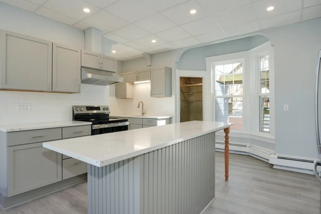 2 bed, 1 bath apartment for rent at 47 Mechanic St Unit 1, Marlborough — photo 10 of 26