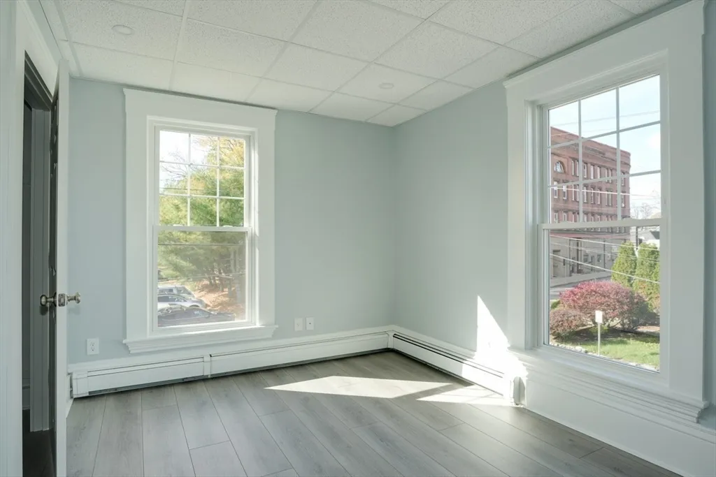 2 bed, 1 bath apartment for rent at 47 Mechanic St Unit 2, Marlborough — photo 12 of 26