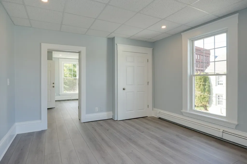 2 bed, 1 bath apartment for rent at 47 Mechanic St Unit 2, Marlborough — photo 10 of 26
