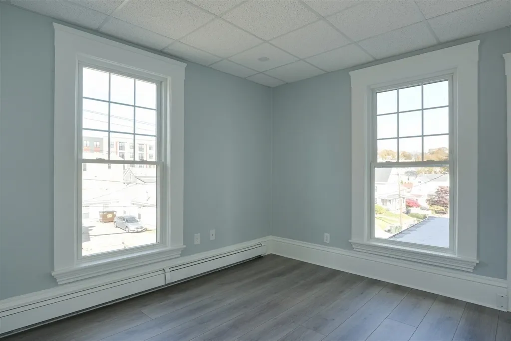 2 bed, 1 bath apartment for rent at 47 Mechanic St Unit 2, Marlborough — photo 13 of 26