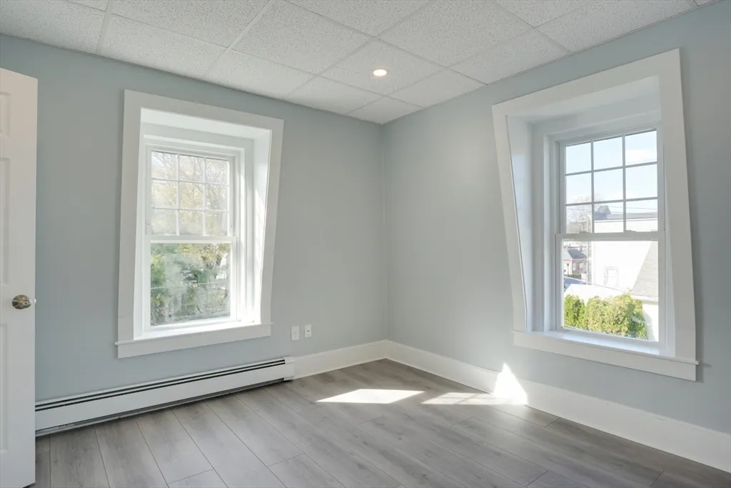2 bed, 1 bath apartment for rent at 47 Mechanic St Unit 3, Marlborough — photo 8 of 23
