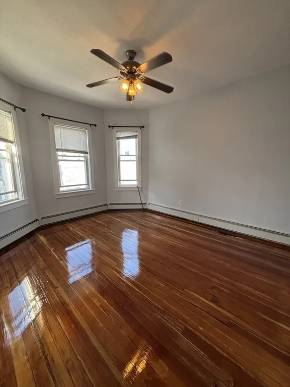 3 bed, 1 bath apartment for rent at 47 Middle St Unit 3, South Boston — photo 3 of 11