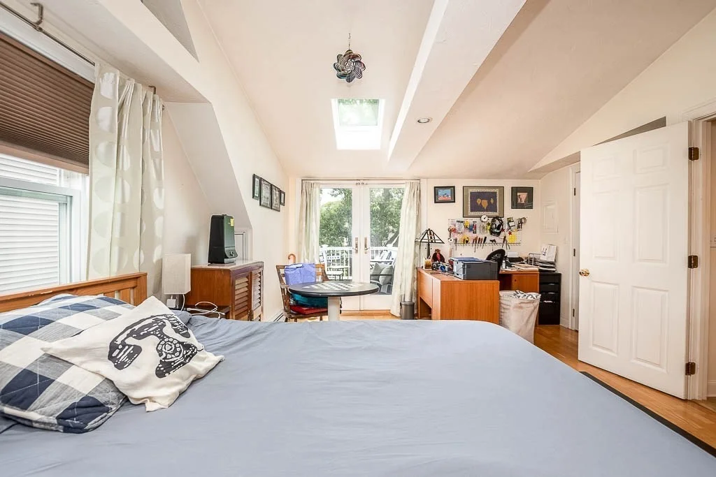 4 bed, 2.5 bath apartment for rent at 47 Milner St Unit 47, Piety Corner Historic District — photo 23 of 41