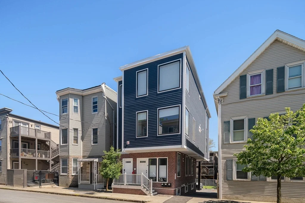 1 bed, 1 bath apartment for rent at 47 Morris St Unit A, East Boston — photo 17 of 17