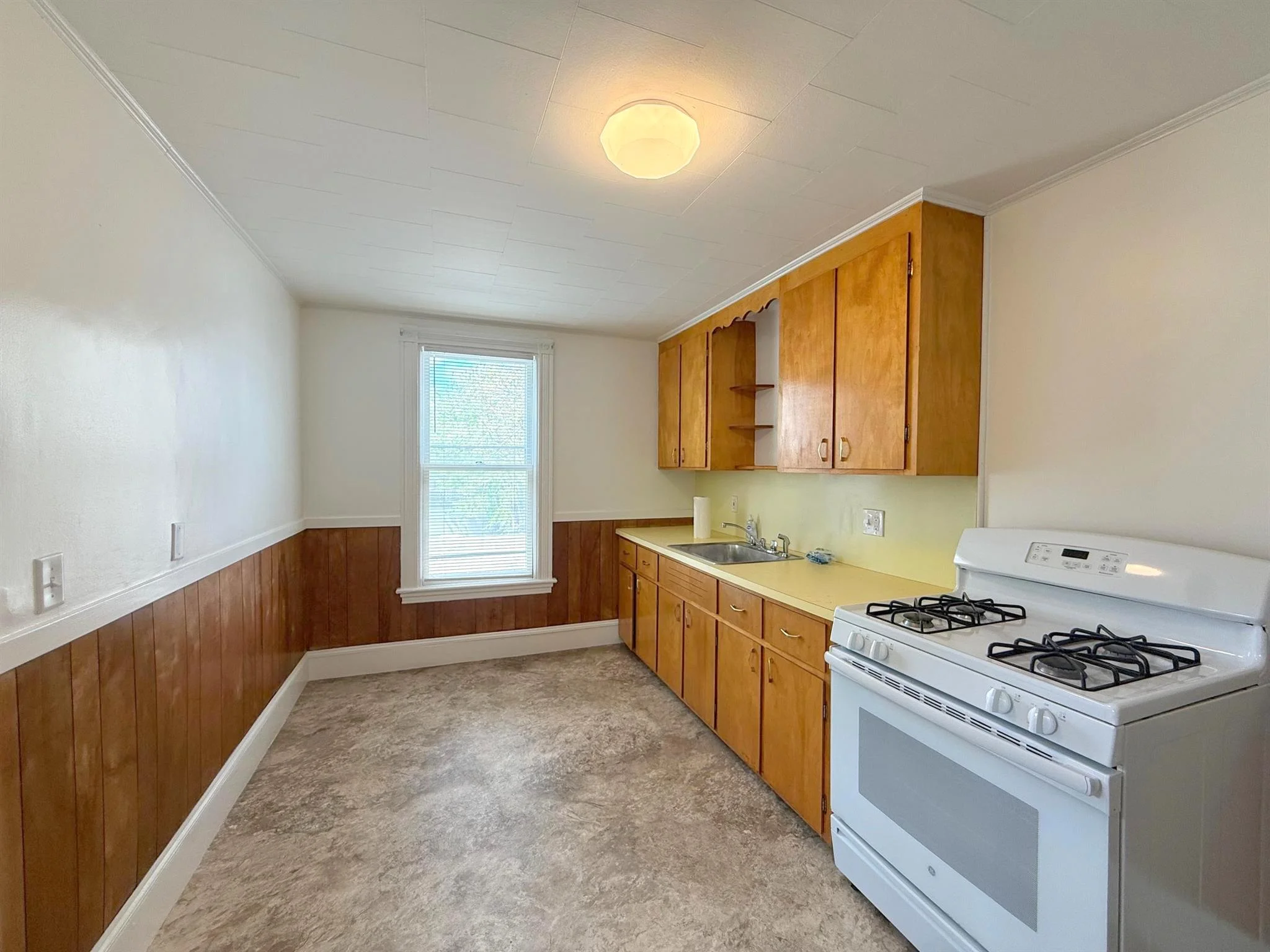 1 bed, 1 bath apartment for rent at 47 Mount Vernon St Unit 2L, East Somerville