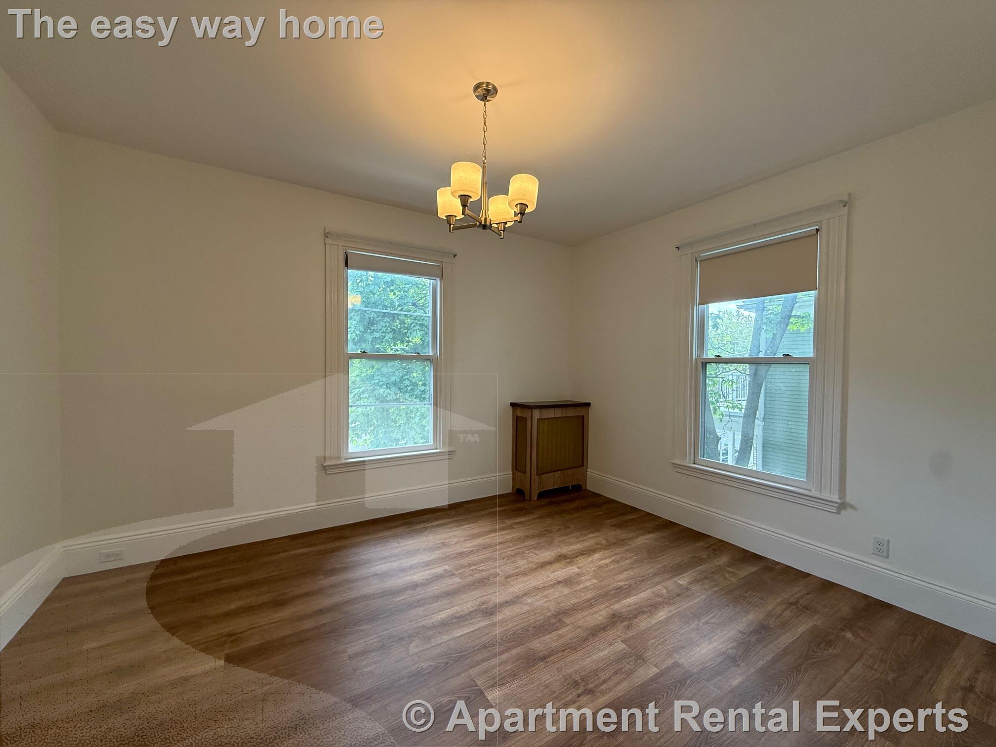 1 bed, 1 bath apartment for rent at 47 Mt Vernon St Unit 2L, Sullivan Square — photo 3 of 14
