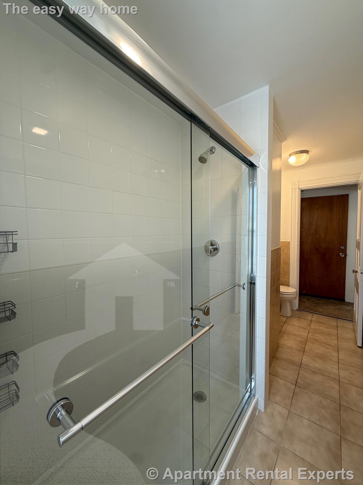 1 bed, 1 bath apartment for rent at 47 Mt Vernon St Unit 2L, Sullivan Square — photo 12 of 14