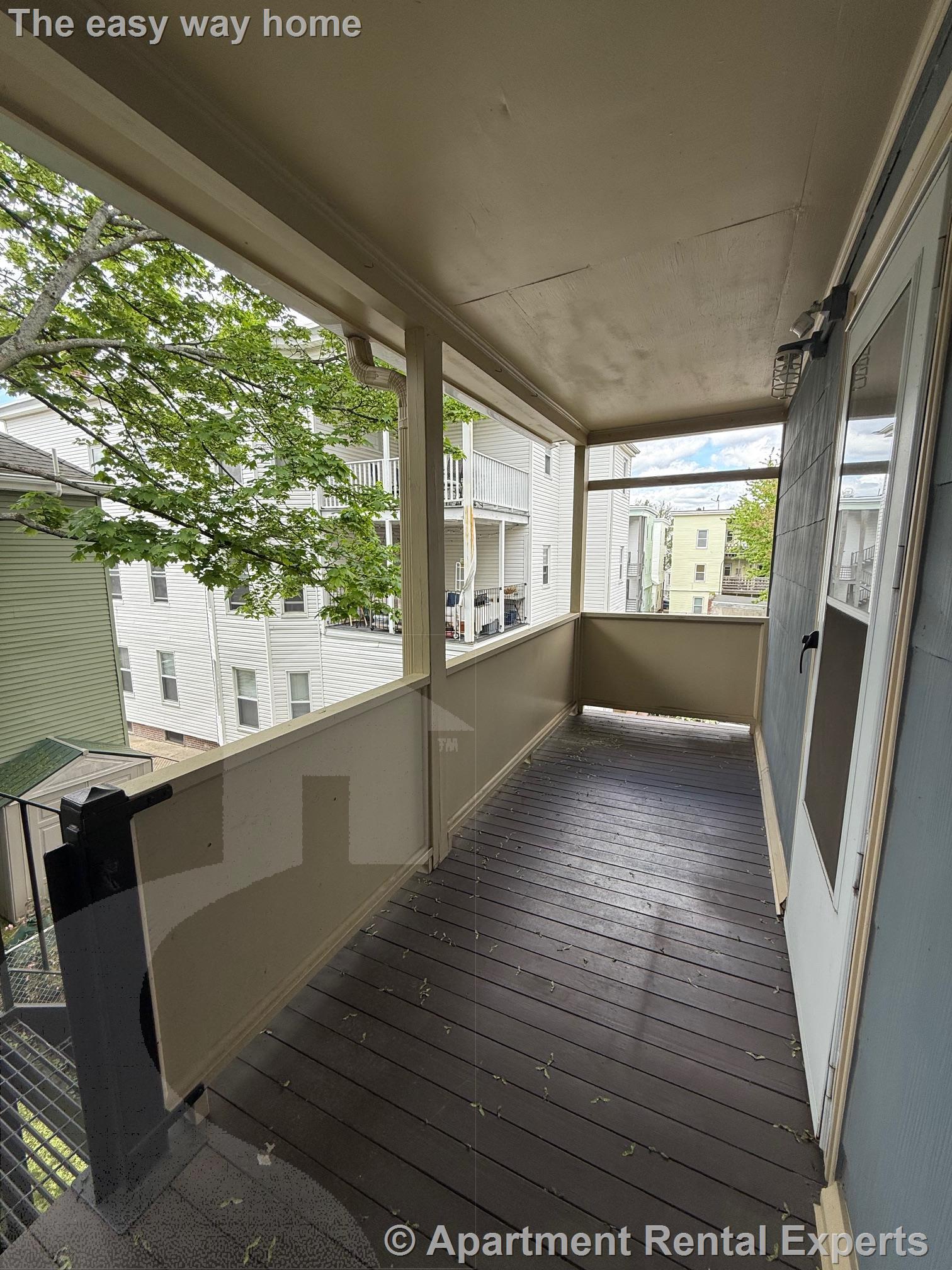 1 bed, 1 bath apartment for rent at 47 Mt Vernon St Unit 2L, Sullivan Square — photo 2 of 14