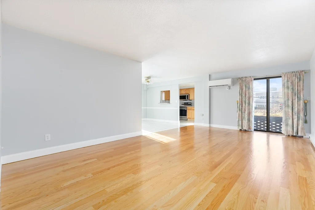 2 bed, 1 bath apartment for rent at 47 Mystic St Unit 1E, Arlington — photo 2 of 16
