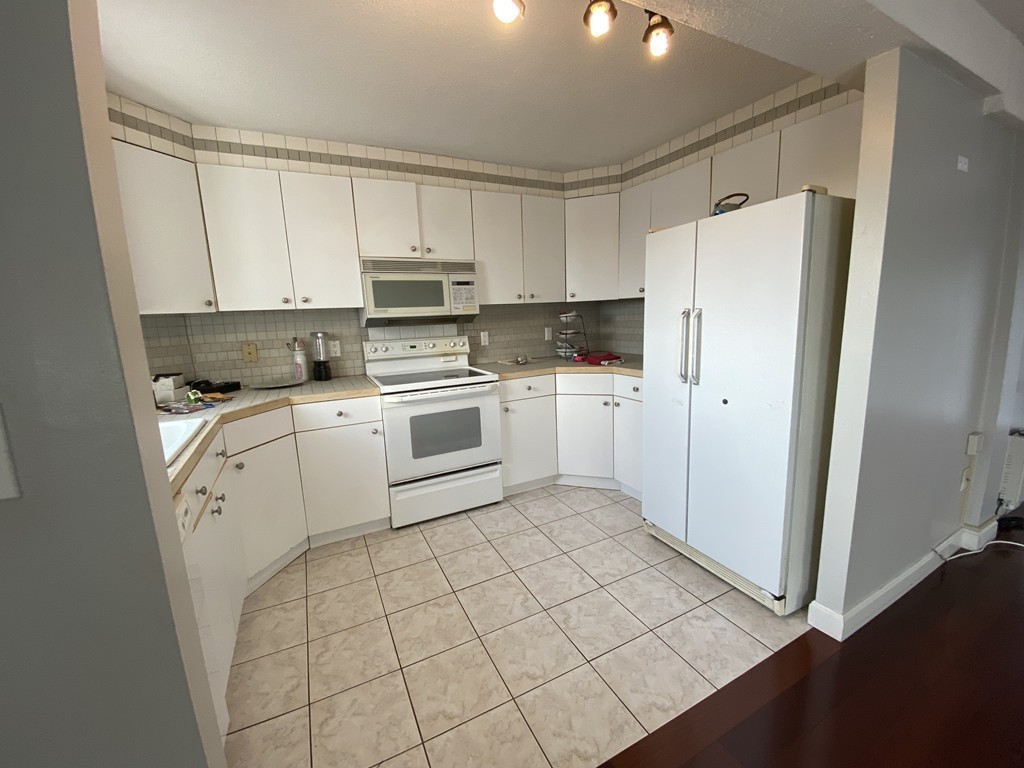 2 bed, 1 bath apartment for rent at 47 Mystic St Unit 7E, Arlington — photo 4 of 19