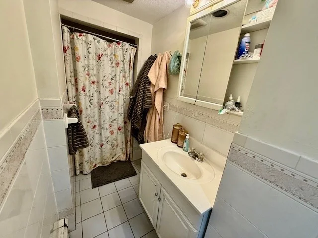 3 bed, 1 bath apartment for rent at 47 N Margin St Unit 3, North End — photo 15 of 16