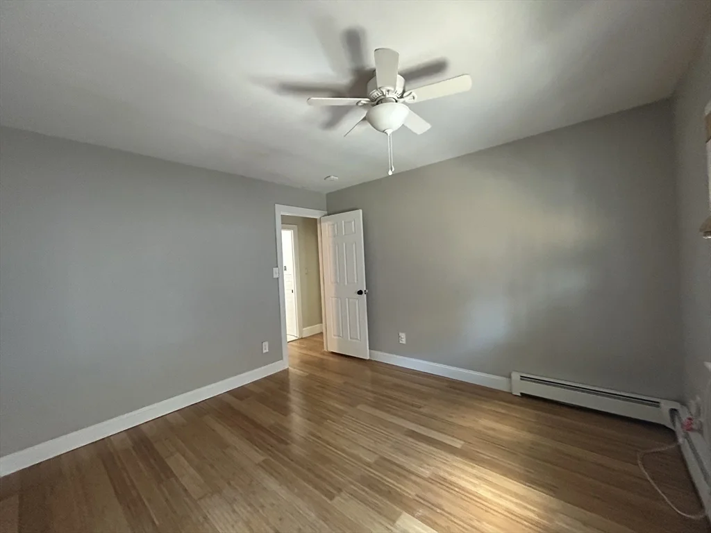3 bed, 1 bath apartment for rent at 47 Naples Ave, Providence — photo 12 of 16