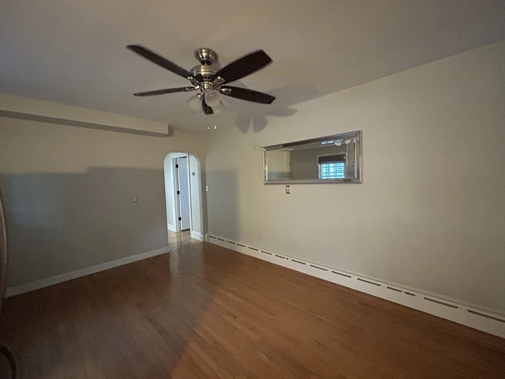 3 bed, 1 bath apartment for rent at 47 Naples Ave, Providence — photo 6 of 16