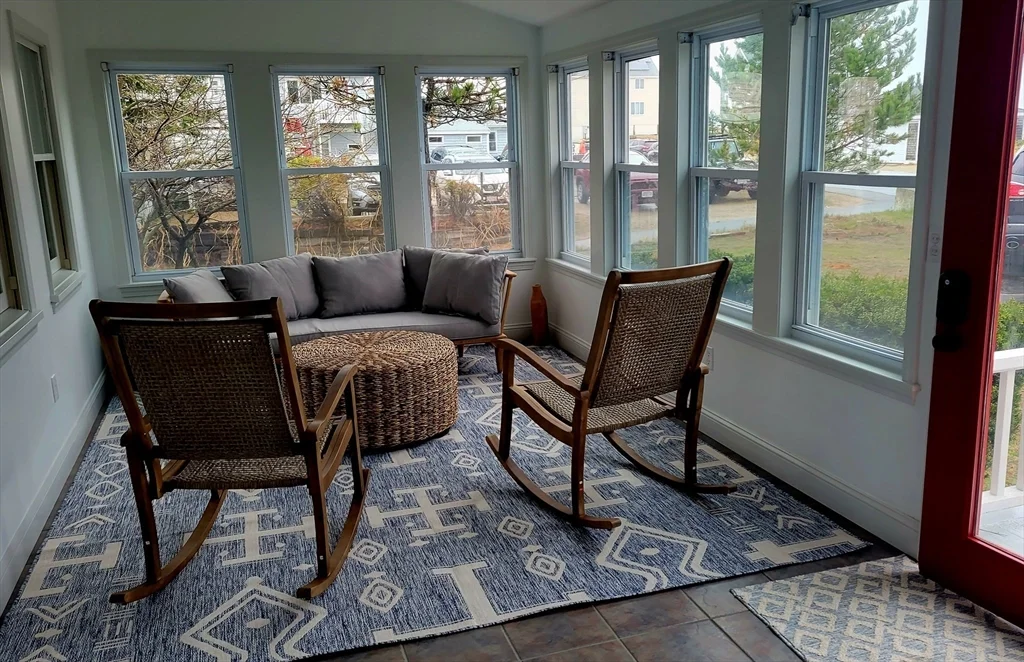 4 bed, 3 bath apartment for rent at 47 Northern Unit WINTER, Plum Island — photo 10 of 13