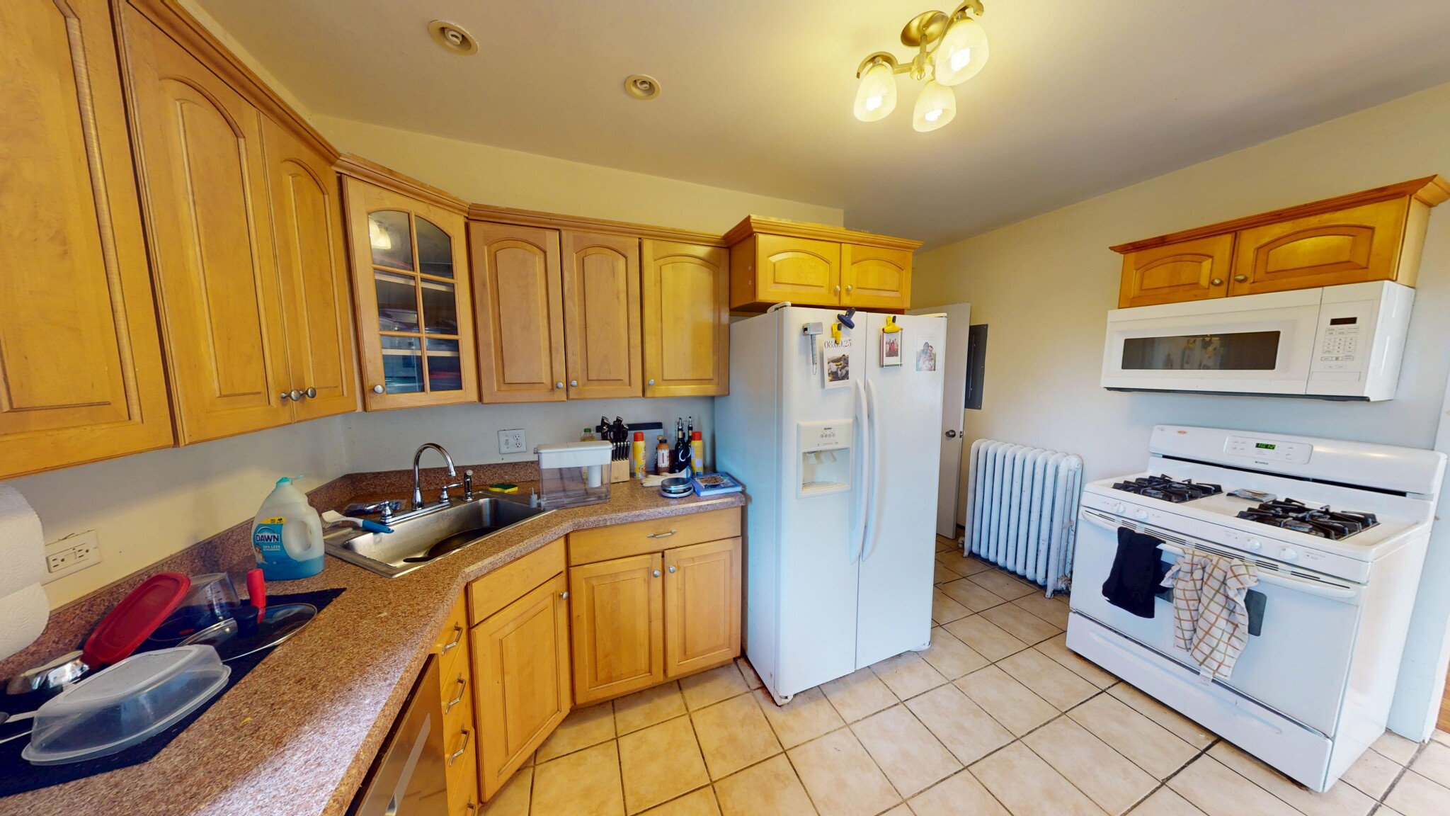 3 bed, 1 bath apartment for rent at 47 Nottinghill, Brighton — photo 3 of 12
