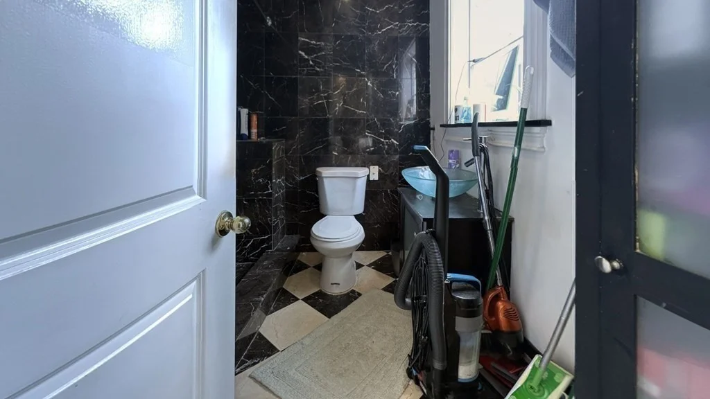 4 bed, 3 bath apartment for rent at 47 Old Harbor Unit 2, South Boston — photo 14 of 20