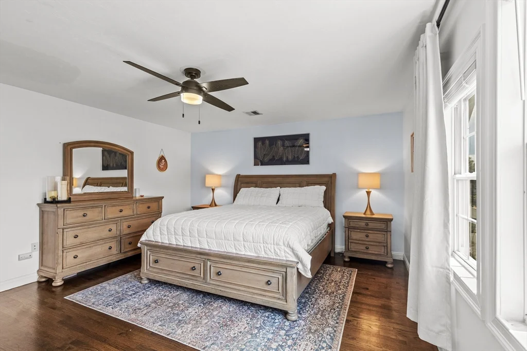 3 bed, 2 bath apartment for rent at 47 Oldfields Rd Unit 2, Dorchester — photo 22 of 37