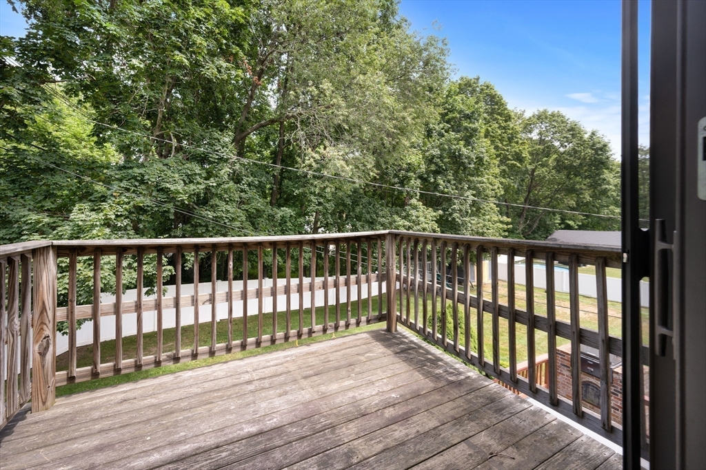 3 bed, 2 bath apartment for rent at 47 Oriole Dr, Dracut — photo 11 of 21