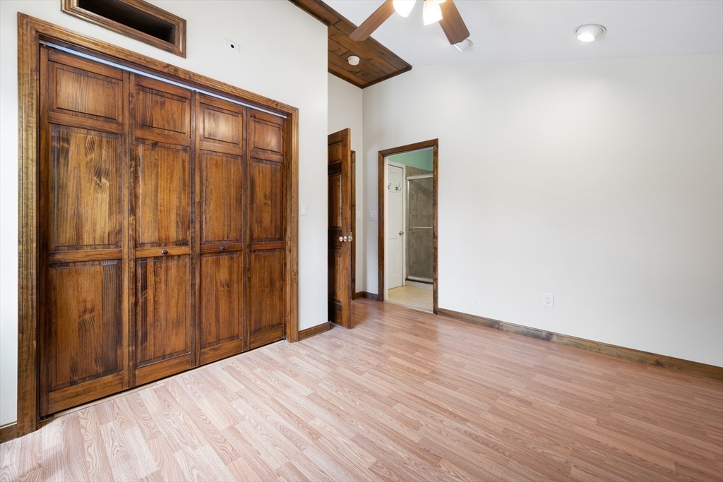 3 bed, 2 bath apartment for rent at 47 Oriole Dr, Dracut — photo 9 of 21