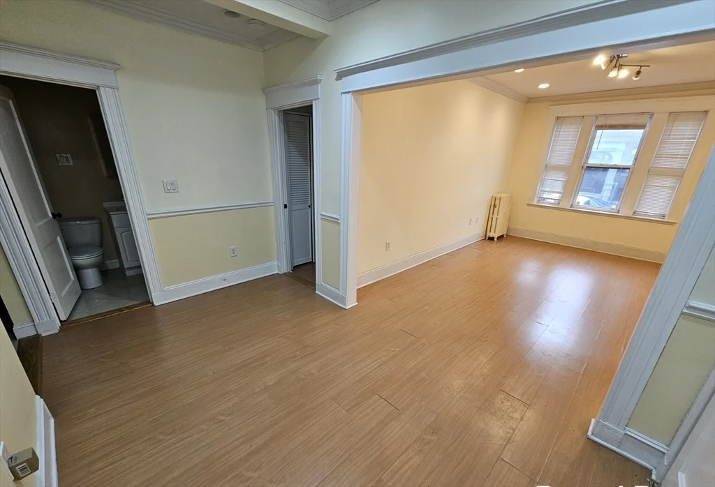 1 bed, 1 bath apartment for rent at 47 Park Vale Ave Unit 4, Allston — photo 3 of 7