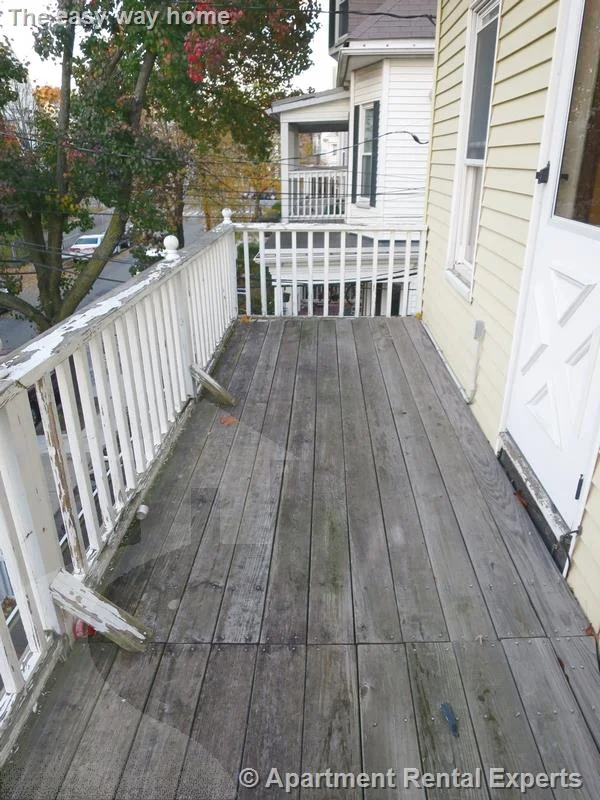 4 bed, 1 bath apartment for rent at 47 Paulina St Unit 2, Davis Square — photo 20 of 21