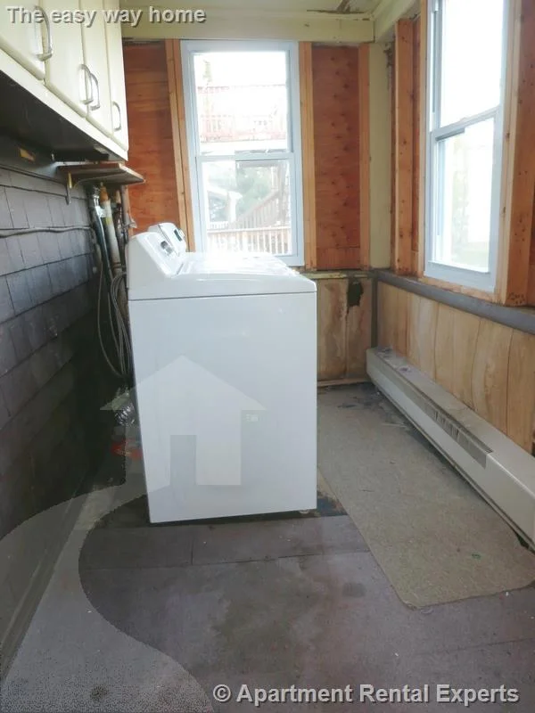 4 bed, 1 bath apartment for rent at 47 Paulina St Unit 2, Davis Square — photo 21 of 21
