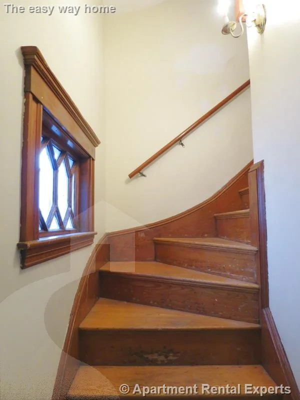 4 bed, 1 bath apartment for rent at 47 Paulina St Unit 2, Davis Square — photo 9 of 21