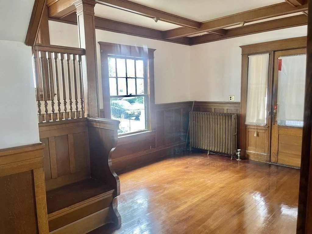 6 bed, 1 bath apartment for rent at 47 Pleasant St, Everett — photo 8 of 28
