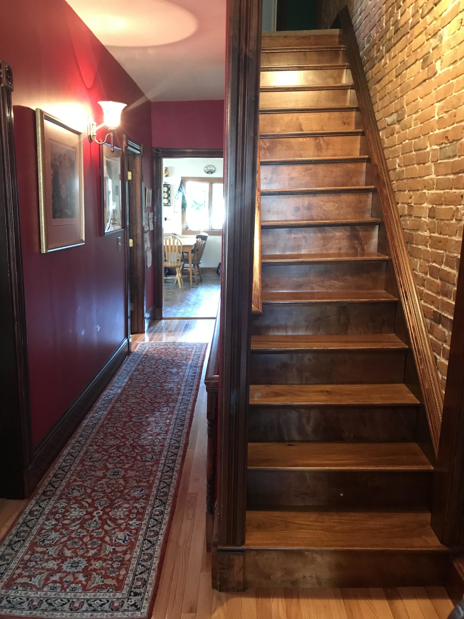 6 bed, 3 bath apartment for rent at 47 Pratt St Unit 1, Allston — photo 6 of 8