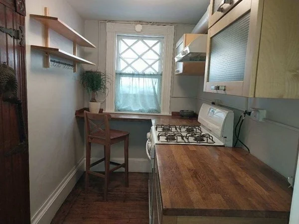 1 bed, 1 bath apartment for rent at 47 Pudding Hill Ln Unit 47, Marshfield — photo 3 of 15
