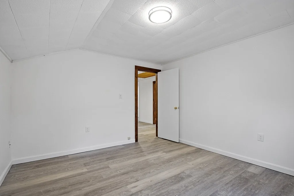 2 bed, 1 bath apartment for rent at 47 Railroad Ave Unit 2, Rowley — photo 28 of 32