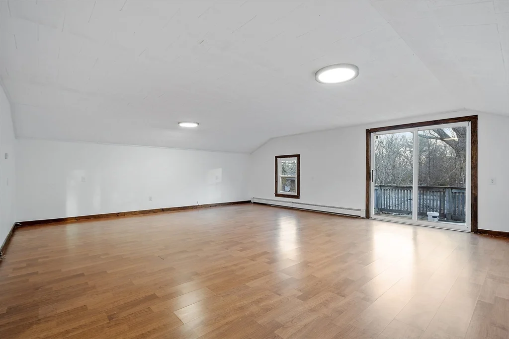 2 bed, 1 bath apartment for rent at 47 Railroad Ave Unit 2, Rowley — photo 15 of 32