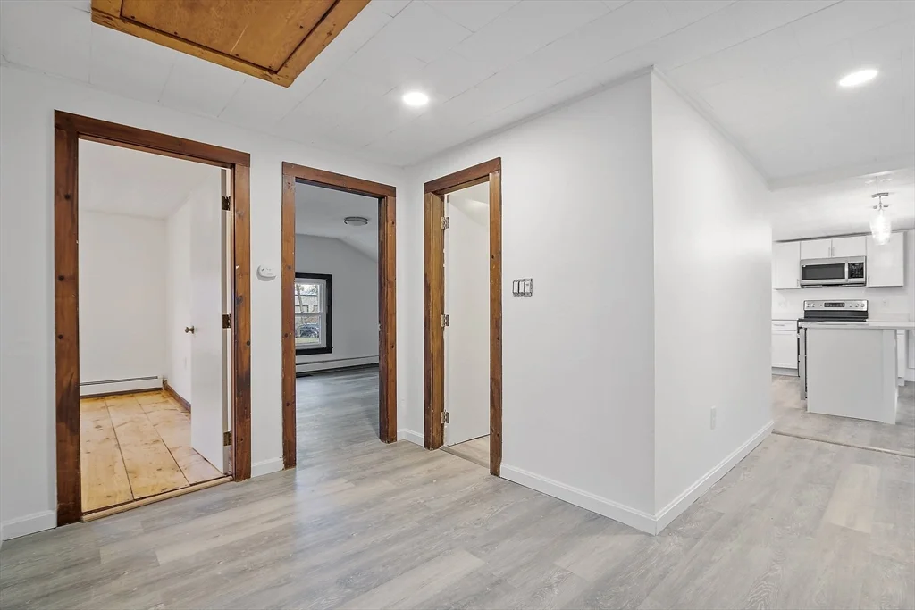2 bed, 1 bath apartment for rent at 47 Railroad Ave Unit 2, Rowley — photo 13 of 32