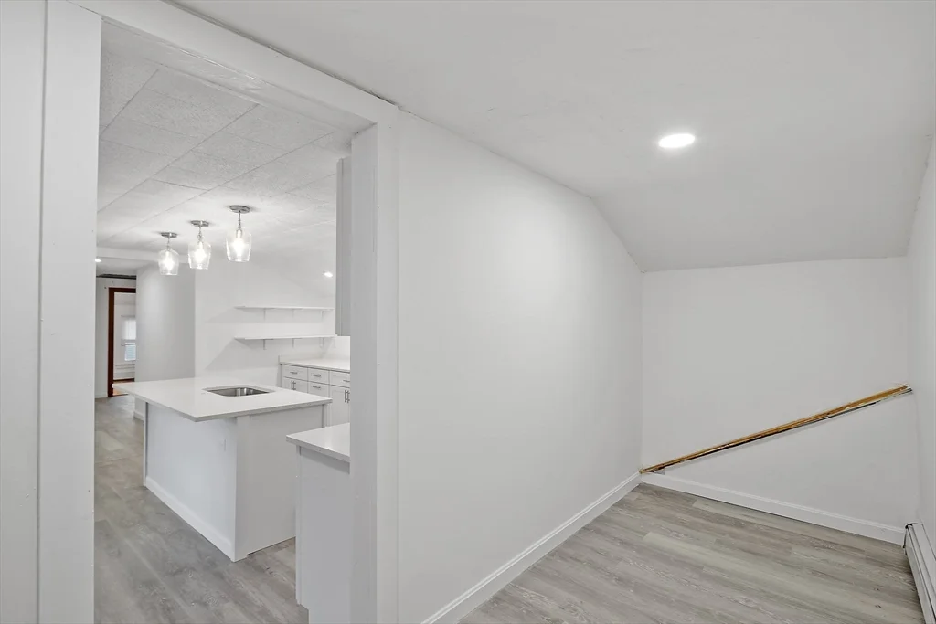 2 bed, 1 bath apartment for rent at 47 Railroad Ave Unit 2, Rowley — photo 12 of 32