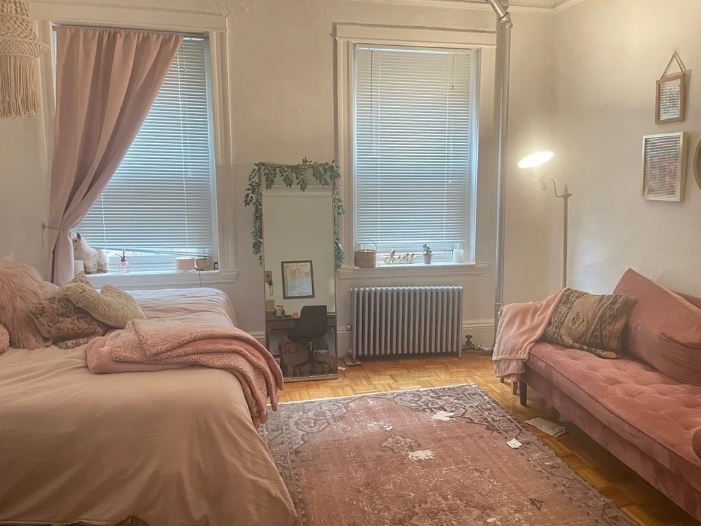 Studio bed, 1 bath apartment for rent at 47 Revere St Unit 2, Beacon Hill — photo 2 of 4