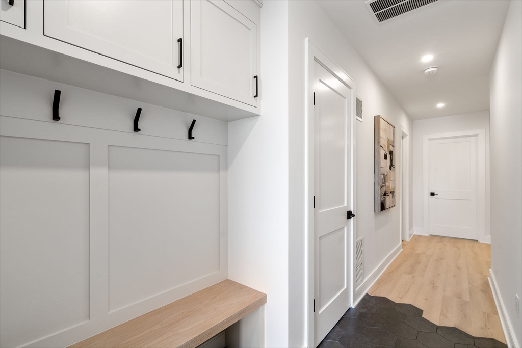 5 bed, 4+ bath apartment for rent at 47 Ripley St Unit 47, Newton — photo 30 of 35