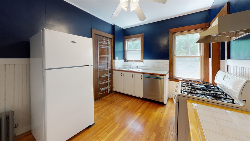 2 bed, 1 bath apartment for rent at 47 Rockwell St Unit 47, Dorchester — photo 1 of 8