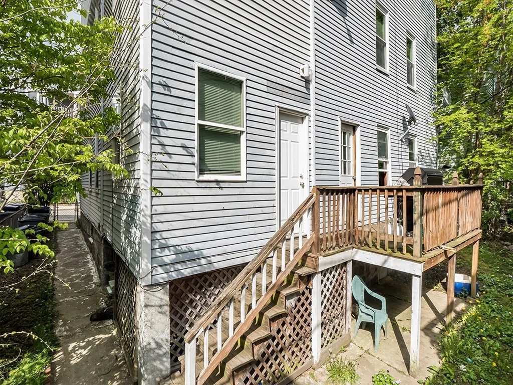 4 bed, 1 bath apartment for rent at 47 Saint Margaret St Unit 1, Dorchester — photo 24 of 28