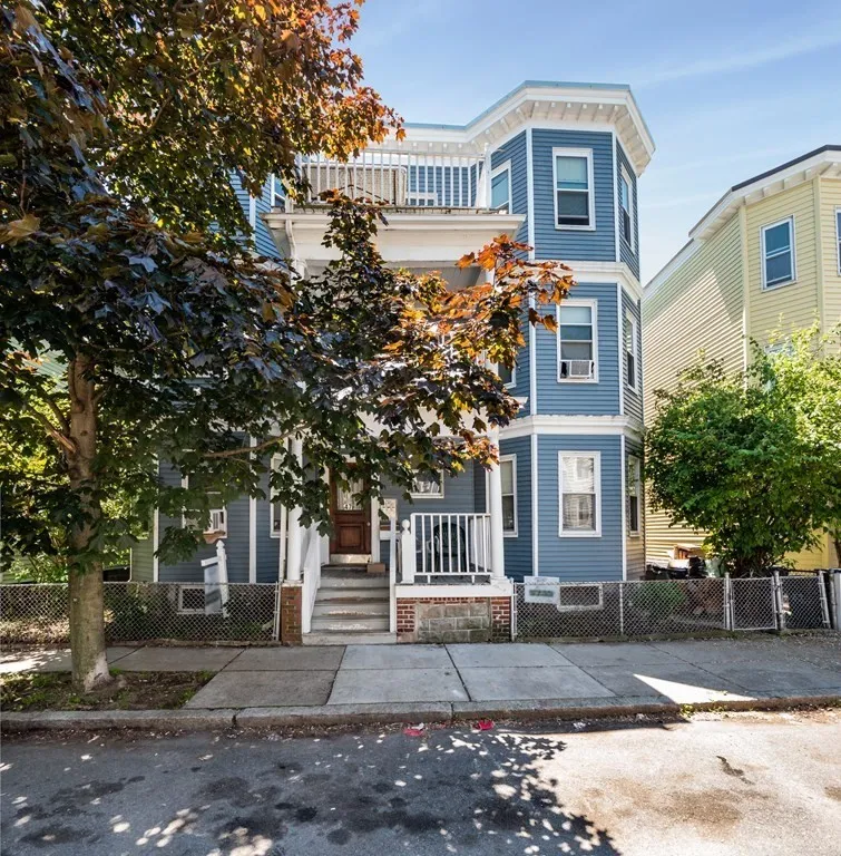 3 bed, 1 bath apartment for rent at 47 Saint Margaret St Unit 2, Dorchester — photo 28 of 29