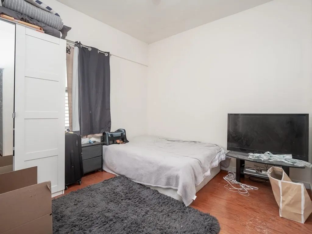 3 bed, 1 bath apartment for rent at 47 Saint Margaret St Unit 2, Dorchester — photo 17 of 29